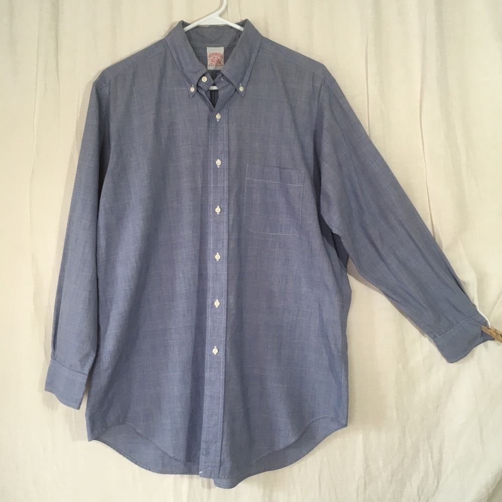 Brooks Brothers Men’s Oversized Boyfriend Shirt
